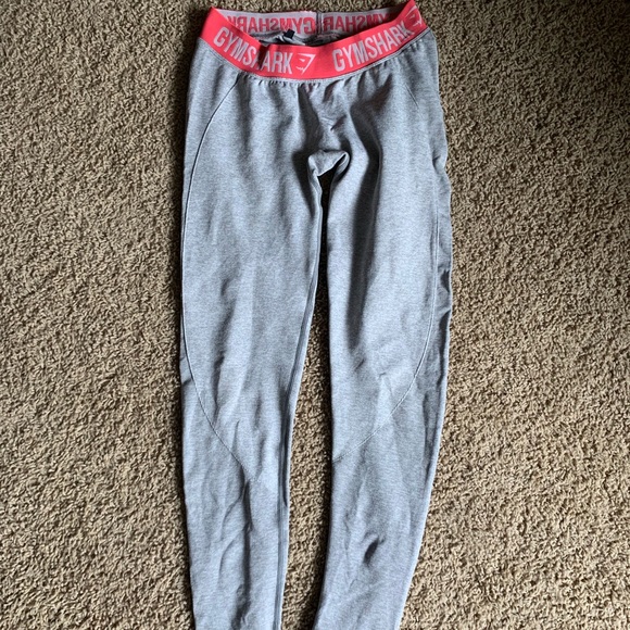 Gymshark Pants - Gymshark Flex Leggings - Light Gray with Pink band